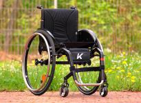 widok z ukosa aktywny wózek inwalidzki kuschall 2.0 K-series